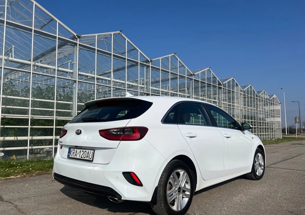 Kia Ceed cena 56000 przebieg: 136000, rok produkcji 2019 z Krzeszowice małe 67